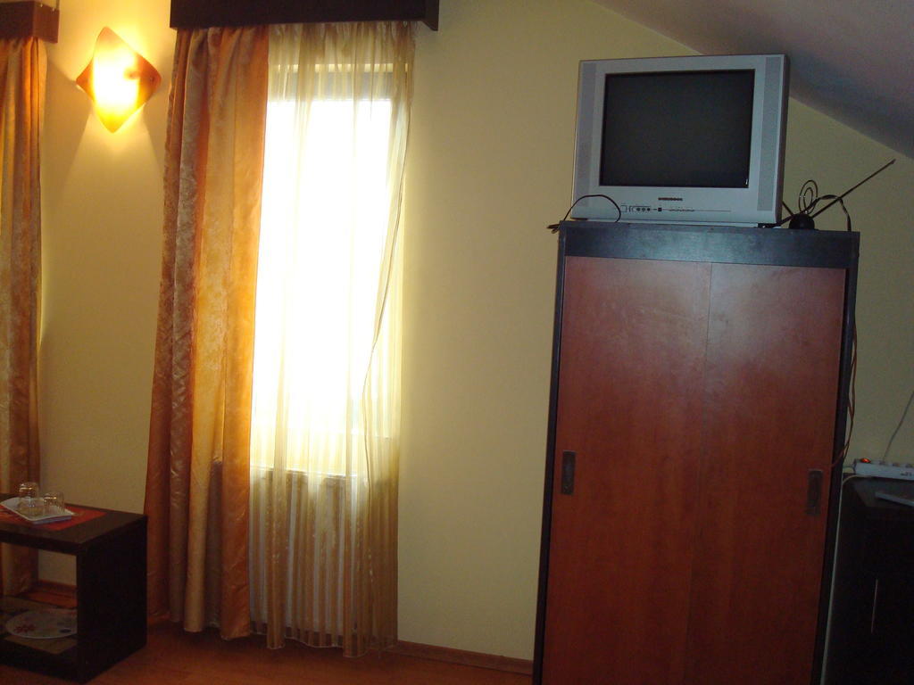 Pensiunea Marc Suceava Kamer foto