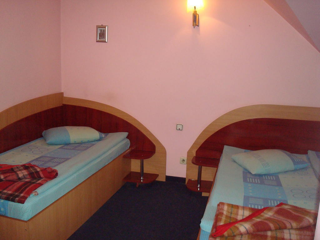 Pensiunea Marc Suceava Kamer foto