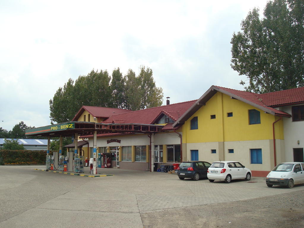 Pensiunea Marc Suceava Buitenkant foto